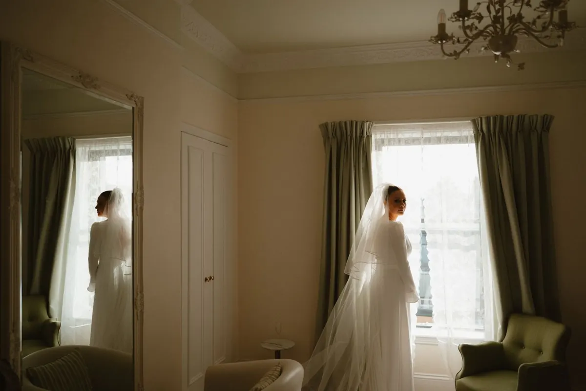 Lucy & Barry’s Winter Wedding at Clonabreany House