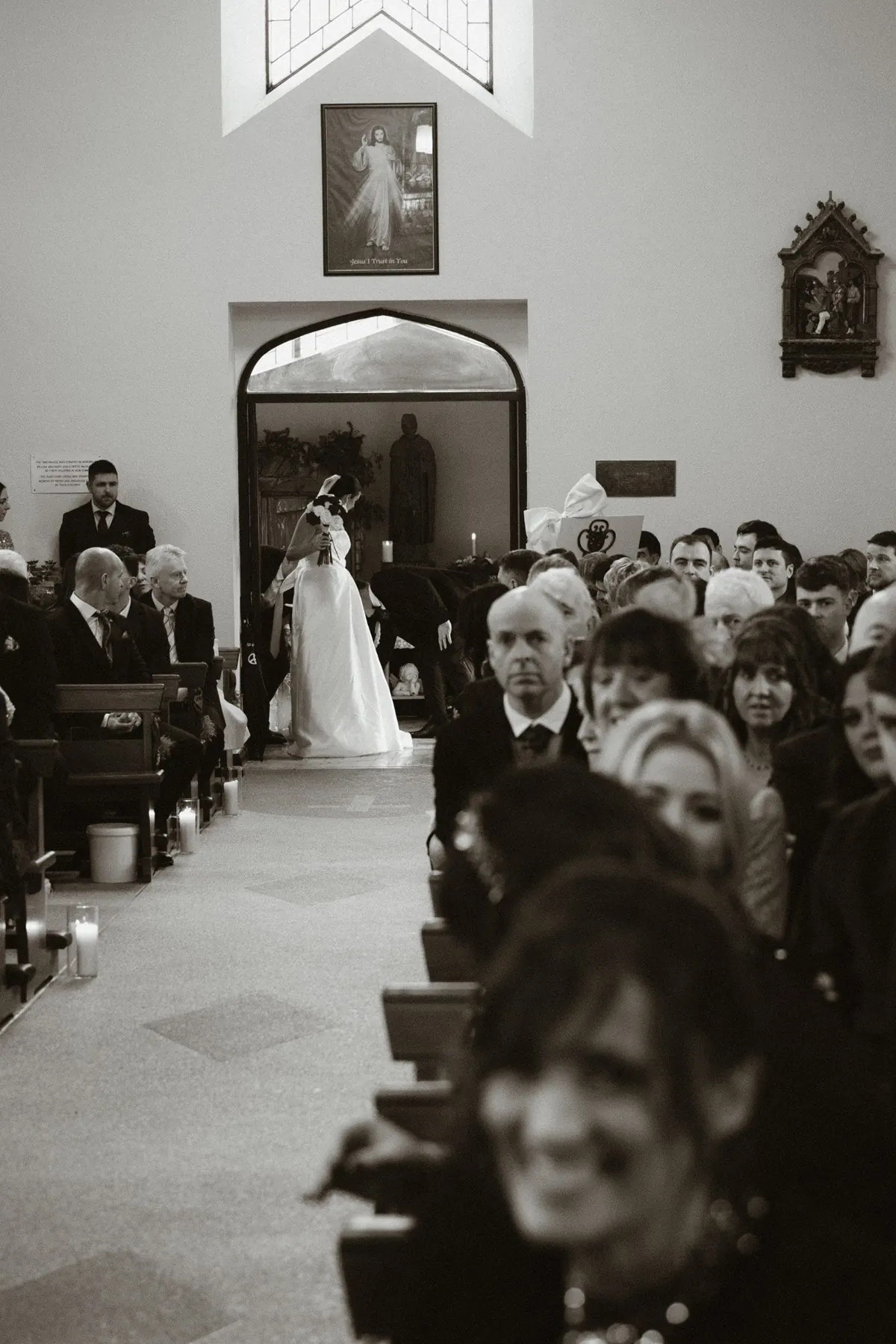 Aisling & Hugh’s Christmas Wedding in Doolin