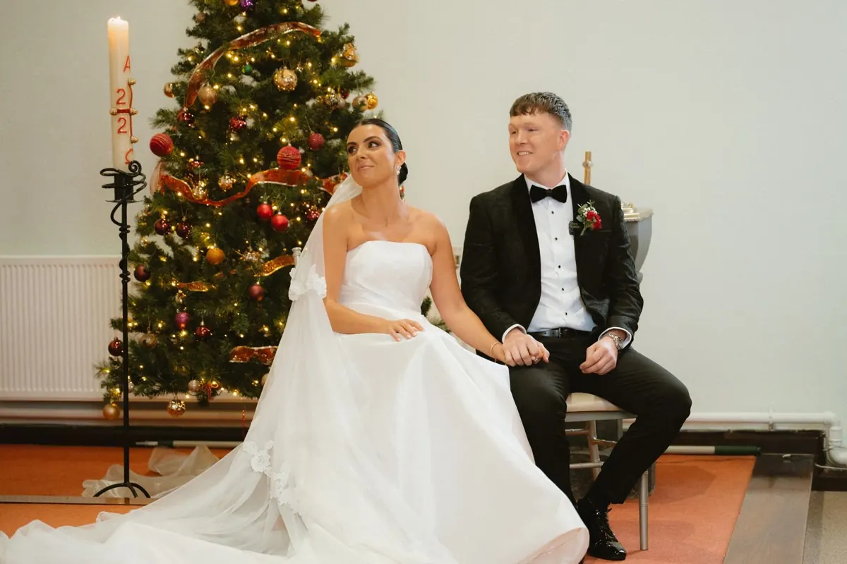 Aisling & Hugh’s Christmas Wedding in Doolin
