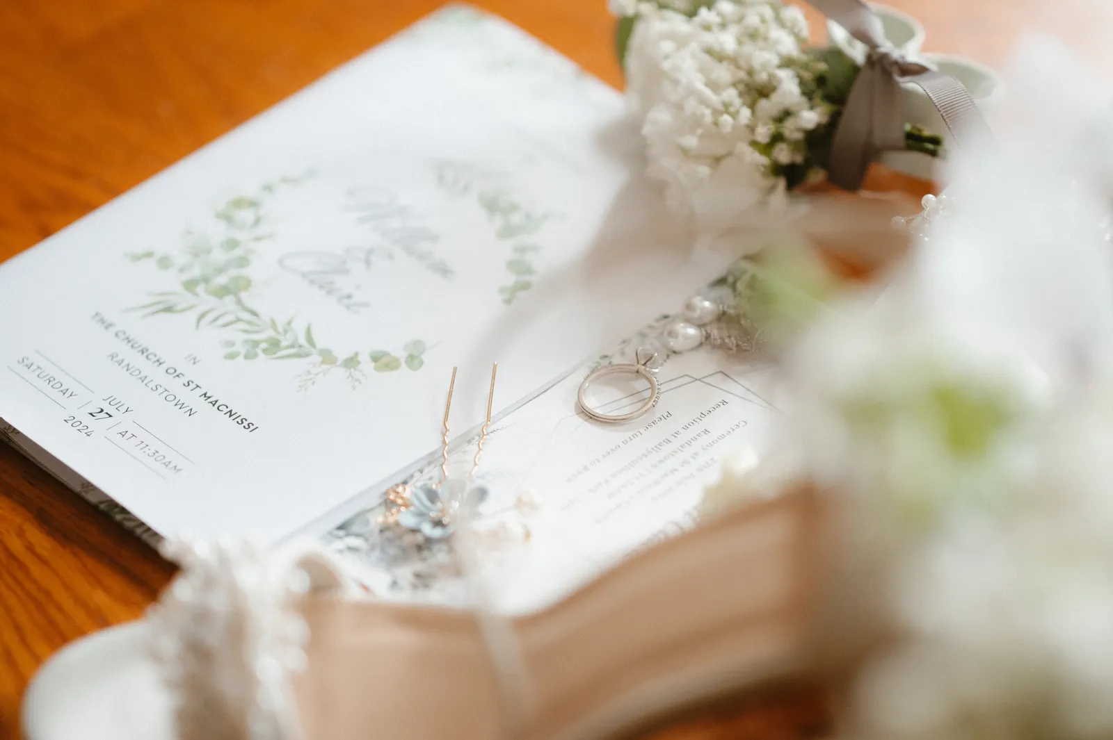 Wedding stationery with flowers