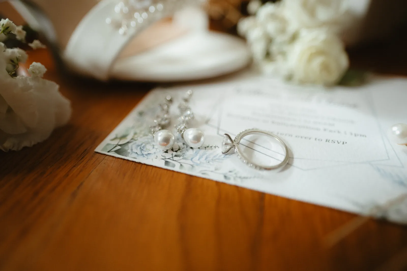 Rings on the wedding invitation
