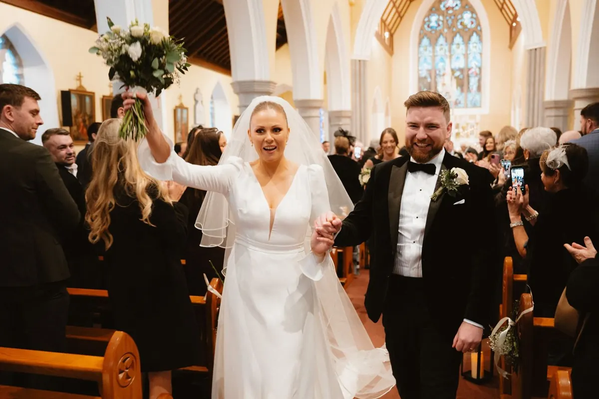 Lucy & Barry’s Winter Wedding at Clonabreany House