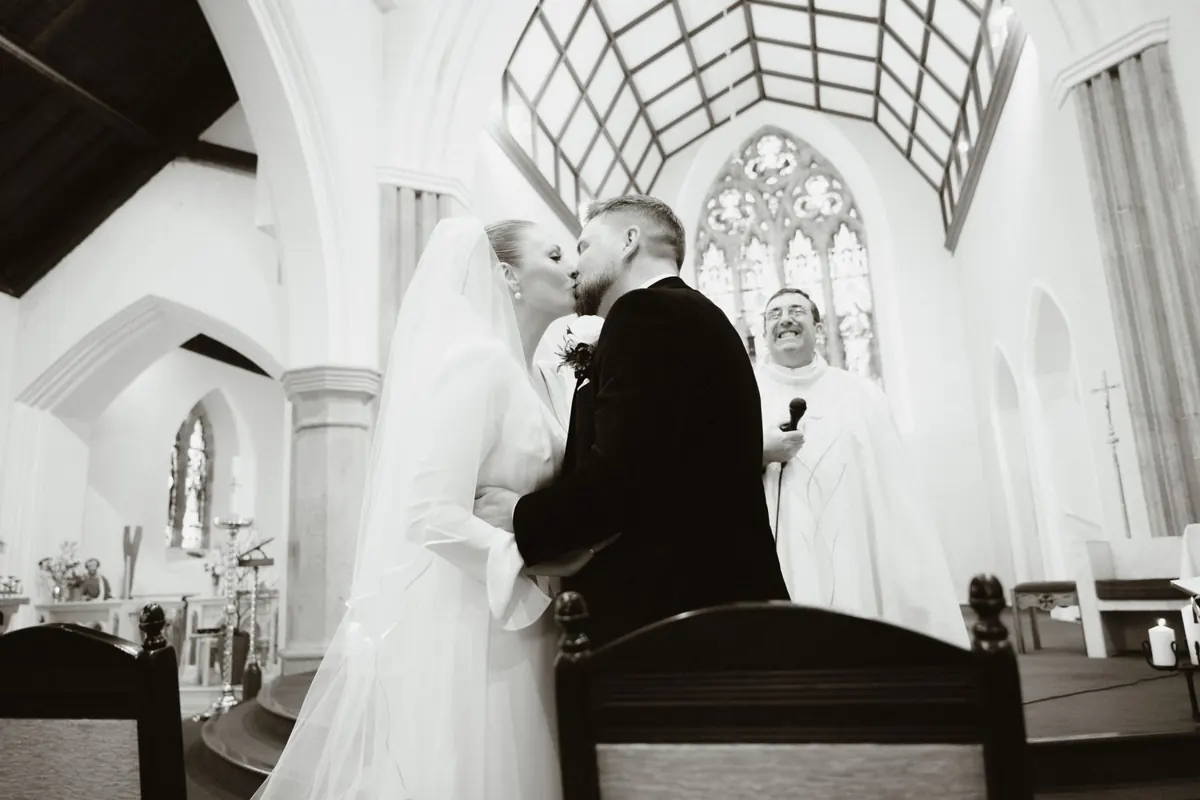 Lucy & Barry’s Winter Wedding at Clonabreany House
