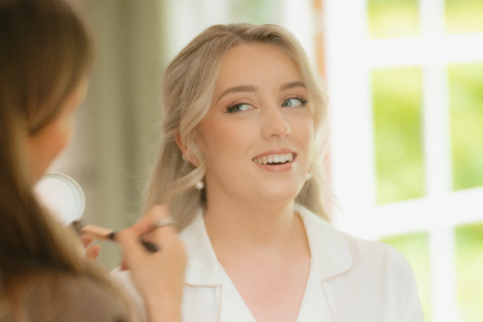 Roslyn laughing during preparations