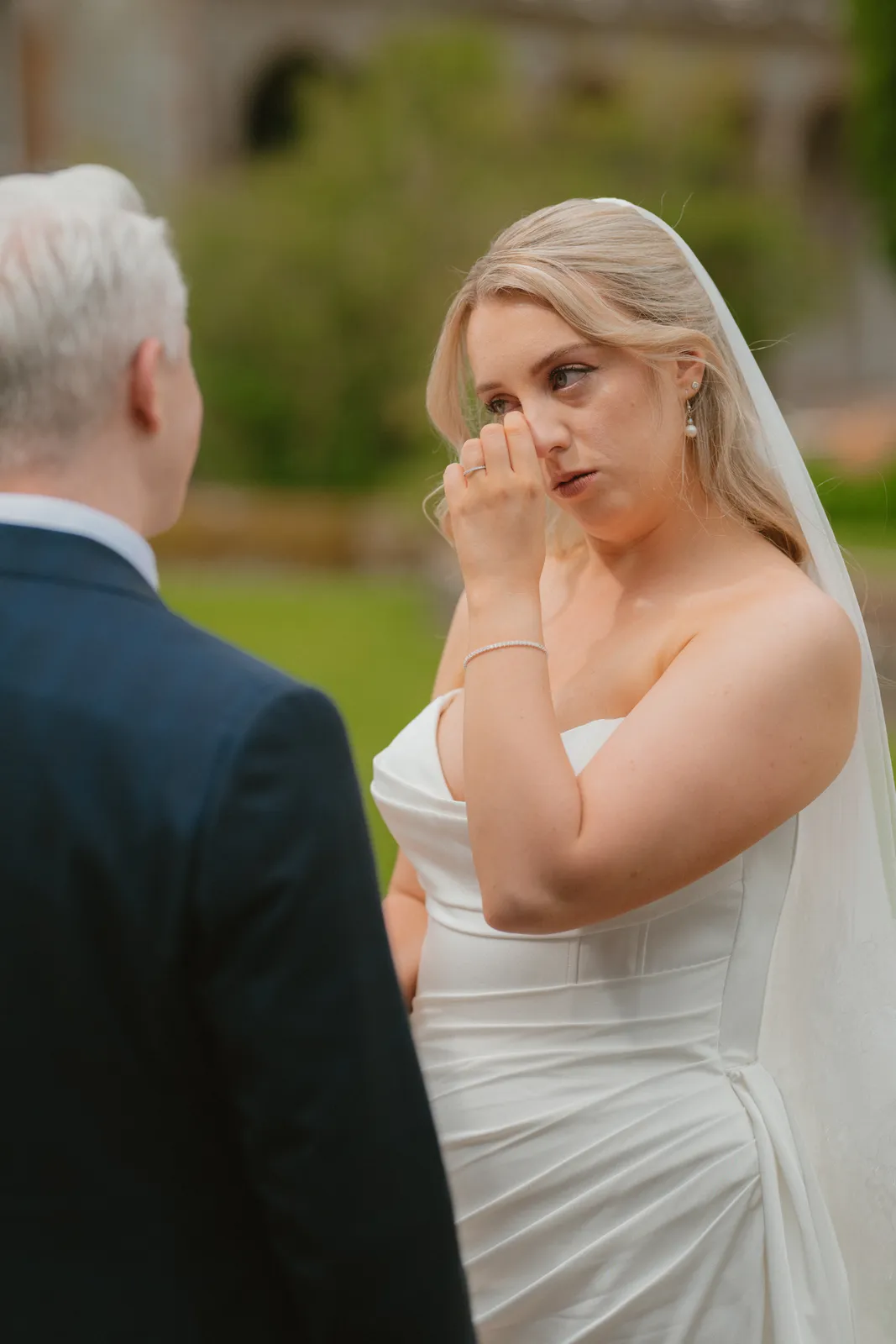 Roslyn reacting emotionally during the ceremony